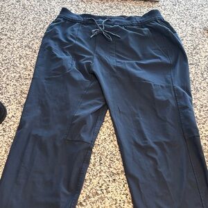 Lululemon Athletica Men's Dark Blue Joggers